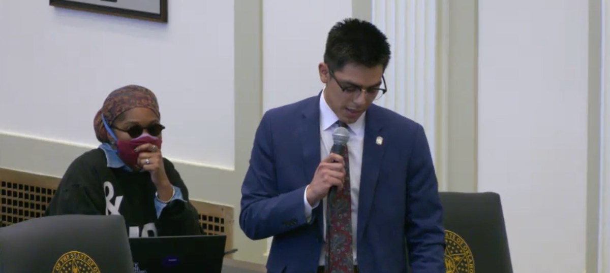 From left to right: Representatives Mauree Turner and Arturo Alonso on the House floor during the debate of Israel support resolution. Feb. 12, 2024.